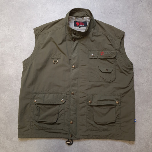 90s Fjallraven technical vest in green - large