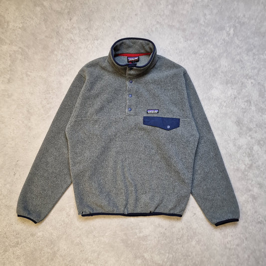 Patagonia synchilla snap-t fleece in grey - small