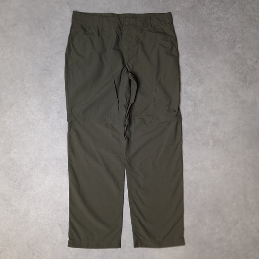 The North Face convertible trousers in green - W36"